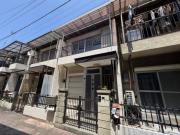 名神町2丁目テラスハウス