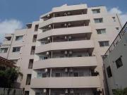 東急東横線学芸大学駅まで徒歩17分