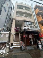 ＪＲ総武線（各駅停車）東中野駅まで徒歩4分