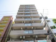 地下鉄御堂筋線新大阪駅まで徒歩8分