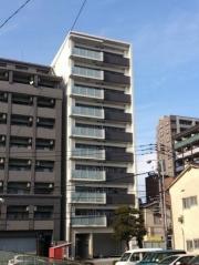 西鉄天神大牟田線西鉄平尾駅まで徒歩8分