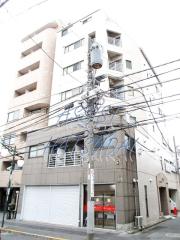 東京メトロ丸ノ内線新中野駅まで徒歩4分