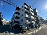 鹿児島市電谷山線荒田八幡駅まで徒歩8分