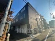 Le Ciell Garage House