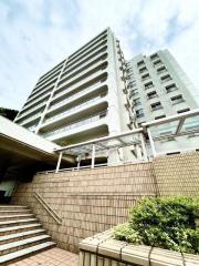 東京メトロ有楽町線護国寺駅まで徒歩2分