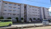 公社清和台住宅団地15号棟