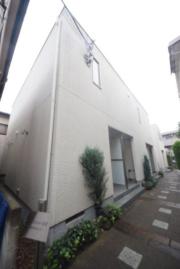 西武新宿線都立家政駅まで徒歩6分