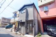 堂山町9-23貸家