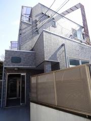 東急田園都市線桜新町駅まで徒歩13分