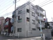 小田急小田原線和泉多摩川駅まで徒歩8分
