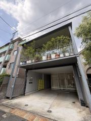 神宮前三丁目住宅 1階
