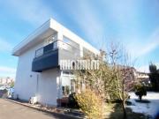 小松島1丁目貸家