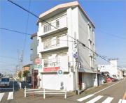 深山マンション