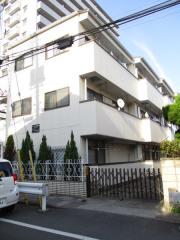シャルマン谷塚駅前
