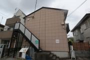 ＪＲ武蔵野線新松戸駅まで徒歩14分