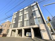 札幌市電西線９条旭山公園通駅まで徒歩2分