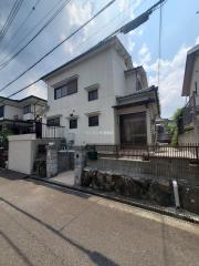 緑ヶ丘南町貸家