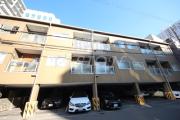 地下鉄四つ橋線肥後橋駅まで徒歩10分