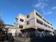 ＪＲ東海道本線茅ケ崎駅までバス約8分 徒歩5分