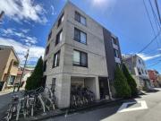 西武新宿線新井薬師前駅まで徒歩4分