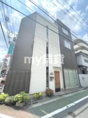 CORNER N