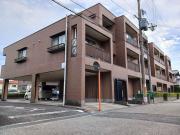 阪急伊丹線新伊丹駅まで徒歩12分