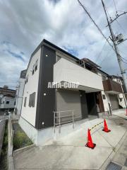 地下鉄御堂筋線江坂駅まで徒歩13分