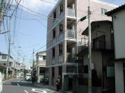 京急本線上大岡駅まで徒歩6分