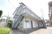 ＪＲ横須賀線保土ケ谷駅までバス約10分 徒歩1分