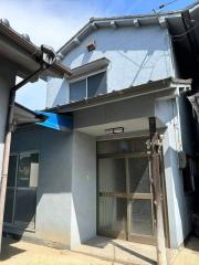 山手町貸家2号室