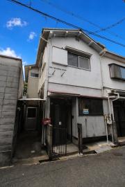 出口2丁目8-5 賃家