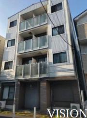 b CASA HAKURAKU