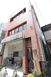INビル