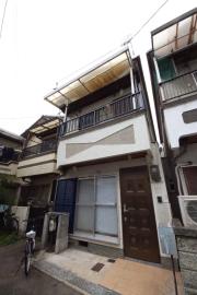 阪神本線出屋敷駅まで徒歩18分