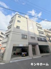 広島電鉄江波線舟入本町駅まで徒歩8分