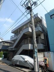 東京メトロ丸ノ内線(方南町支線)中野新橋駅まで徒歩6分