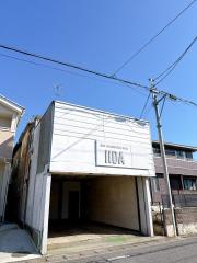 メゾンガレージ館林市城町