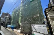 東京メトロ丸ノ内線四谷三丁目駅まで徒歩8分