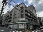 都営大江戸線本郷三丁目駅まで徒歩4分