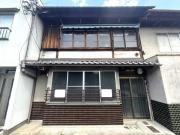 衣笠天神森町貸家