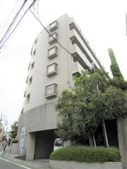 小田急小田原線新百合ヶ丘駅まで徒歩8分