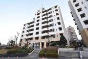 UR多摩ニュータウン長池公園せせらぎ通り南