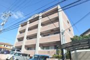南海高野線河内長野駅まで徒歩8分