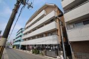 京阪交野線枚方市駅までバス約7分 徒歩4分