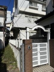 東和四丁目仮住まい貸家