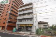 ビッグバーンズマンション清輝橋