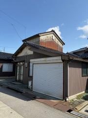 入善町入膳4051-8戸建