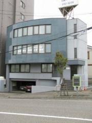 ＪＲ函館本線稲積公園駅まで徒歩15分