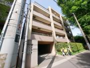 東急田園都市線宮崎台駅まで徒歩18分