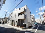 セレスティア足立